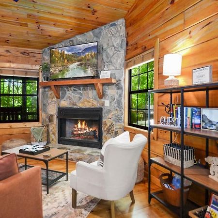Peaceful Nature Getaway- With Hot Tub & Fire Pit Blue Ridge Esterno foto
